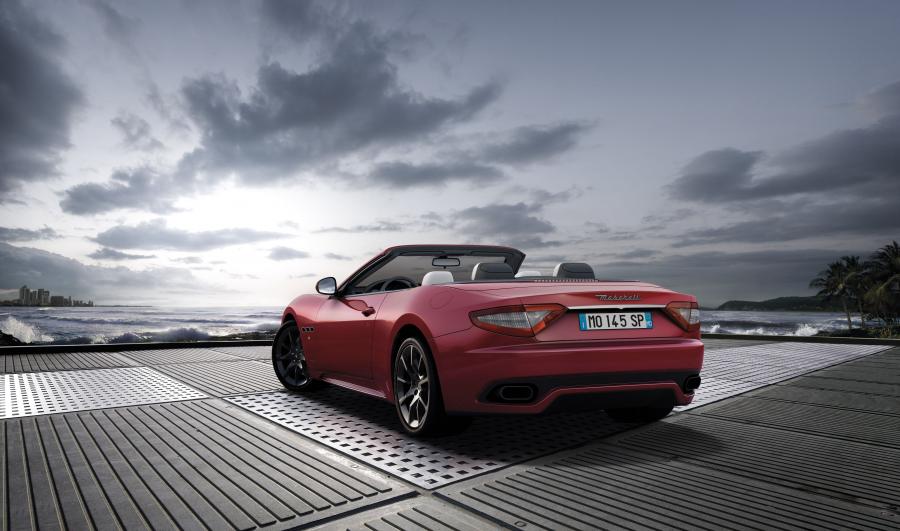  Maserati GranCabrio Sport 2011 года  (фото 29 из 107)